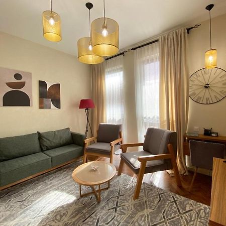 Апартаменты В Esentai City Almatý Exterior foto